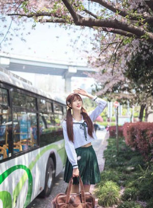 艳母
