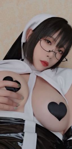 《桌球上的艳遇》韩国在线观看