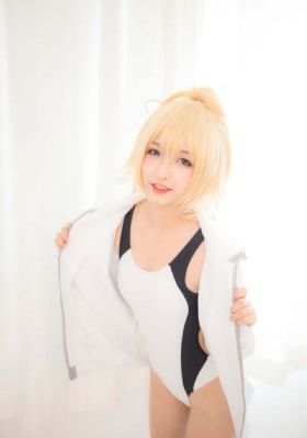 我在林中小屋截了个小视频